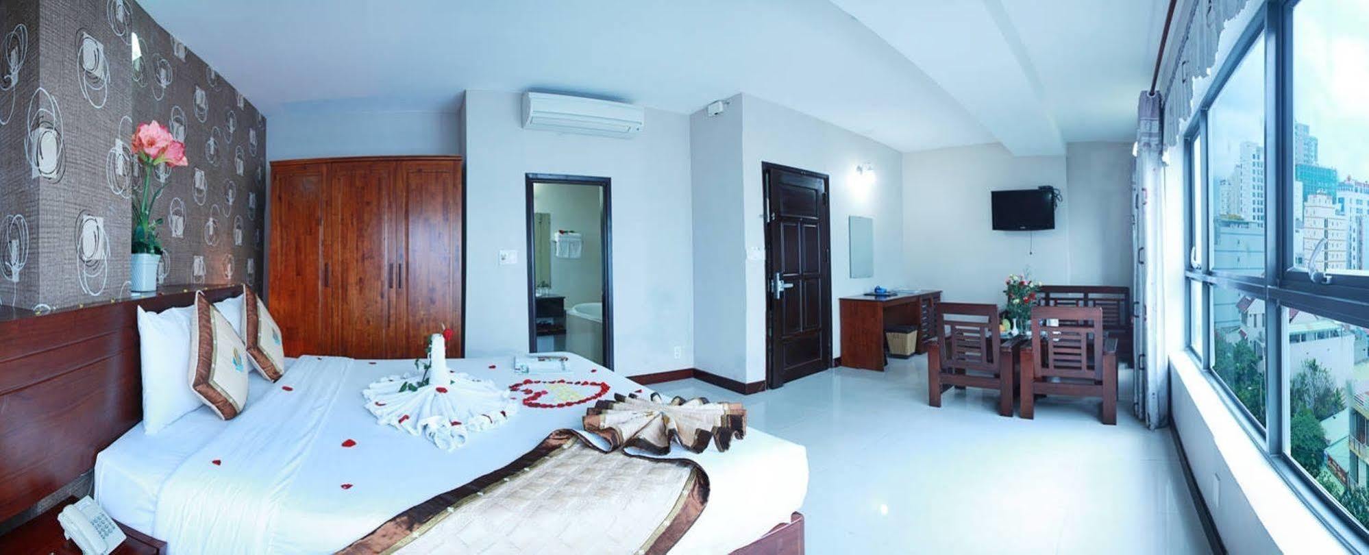 Luna Diamond Hotel Đà Nẵng Kültér fotó